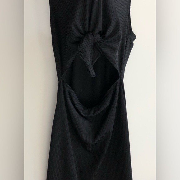 Victoria Secret Sport Dress Women’s S Black Open Mid Section Tank Tie Knot Front - Picture 3 of 11